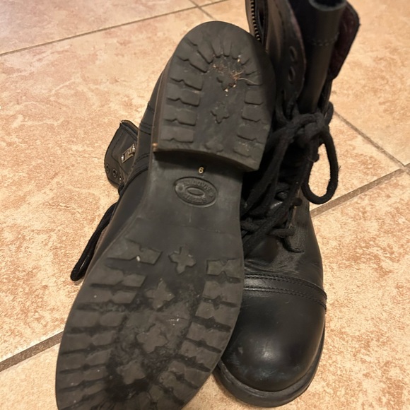 Steve Madden Troopa Boots - Picture 4 of 4